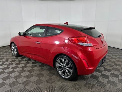 Used 2015 Hyundai Veloster RE:FLEX Edition image 5