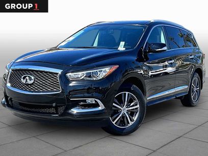 Used 2017 INFINITI QX60 Luxe w/ Premium Plus Package