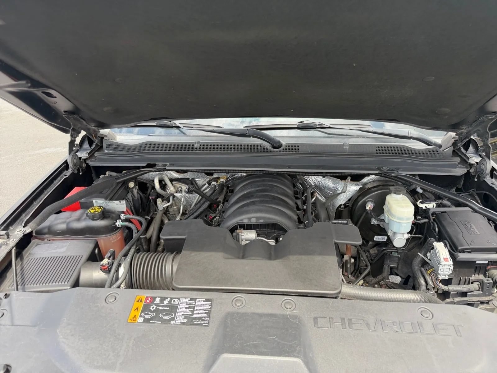 Used 2018 Chevrolet Suburban Premier RWD image 22