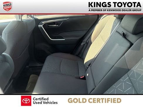 Used 2024 Toyota RAV4 XLE w/ Convenience Package FWD image 11