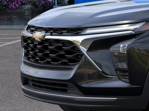 New 2026 Chevrolet Trax LT w/ Driver Confidence Package FWD image 13