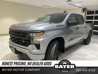 New 2025 Chevrolet Silverado 1500 Custom w/ LPO, Dark Essentials Package