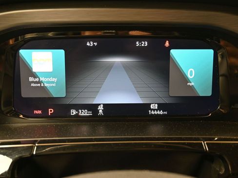 Certified 2025 Volkswagen Atlas Cross Sport SE image 26