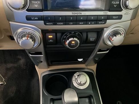 Used 2013 Toyota 4Runner SR5 w/ Convenience Pkg AWD/4WD image 14