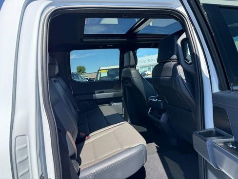 Used 2025 Ford F150 Lariat w/ Equipment Group 502A High AWD/4WD image 11