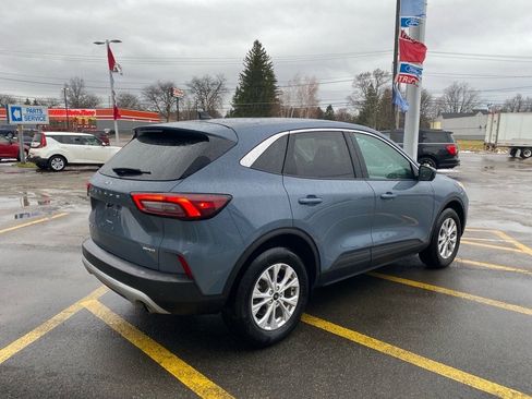 Used 2023 Ford Escape Active w/ Tech Pack #2 image 5