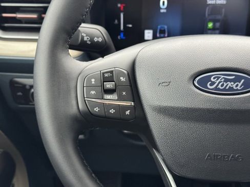 New 2026 Ford Maverick Lariat w/ 4K Tow Package image 22