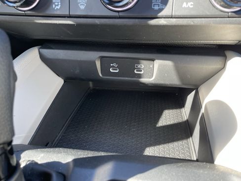 Certified 2023 Honda Accord EX image 25