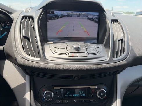 Used 2015 Ford Escape SE w/ SE Chrome Package FWD image 8