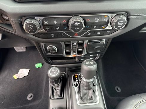 New 2027 Jeep Wrangler Unlimited Sahara AWD/4WD image 14