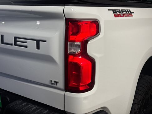 Used 2022 Chevrolet Silverado 1500 LT Trail Boss w/ Protection Package AWD/4WD image 34