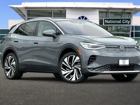 New 2025 Volkswagen ID.4 Pro S Plus AWD/4WD image 2