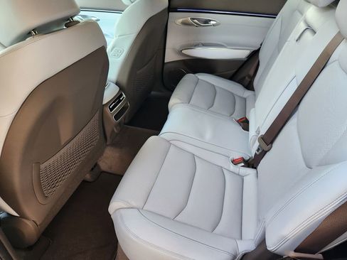 New 2026 Genesis GV70 2.5T Advanced AWD/4WD image 21