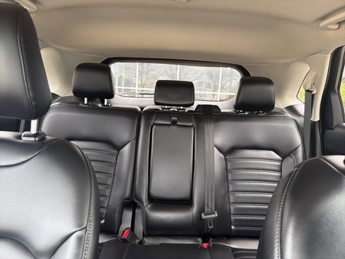 Certified 2024 Ford Edge SEL image 24