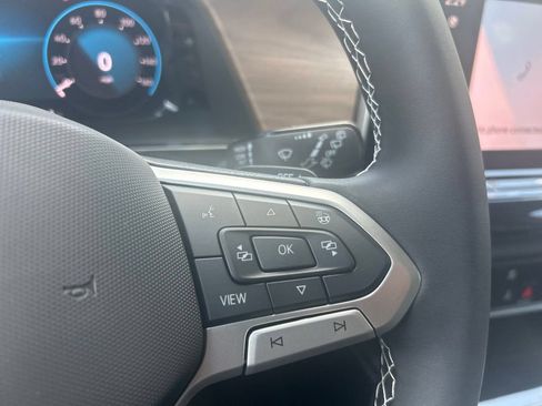 New 2026 Volkswagen Atlas SE FWD image 21