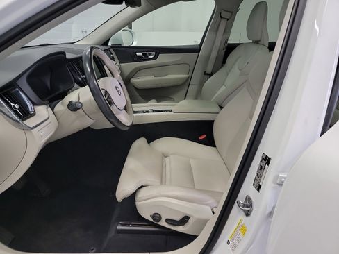 Used 2020 Volvo XC60 T6 Inscription AWD/4WD image 6