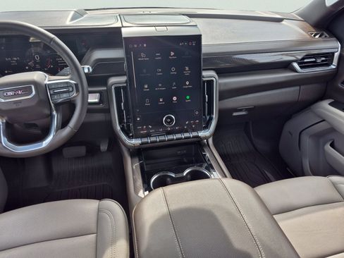 Used 2025 GMC Yukon XL Elevation RWD image 15