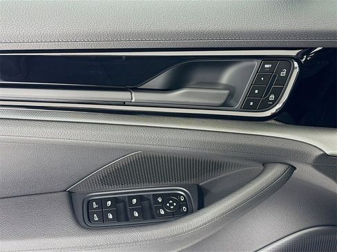 New 2026 Porsche Panamera 4 image 11