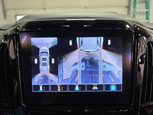Used 2023 Chevrolet Traverse RS w/ LPO, Floor Liner Package FWD image 26