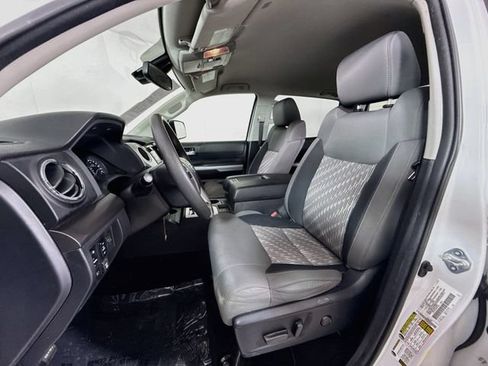Used 2021 Toyota Tundra SR5 RWD image 11