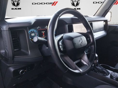 Used 2025 Ford Bronco Big Bend image 13