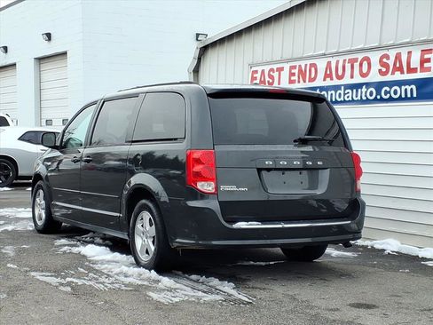 Used 2012 Dodge Grand Caravan SXT w/ Entertainment Group 1 image 3
