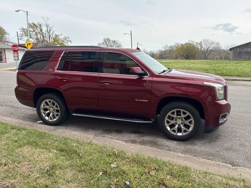 Used 2016 GMC Yukon SLT w/ Open Road Package image 7