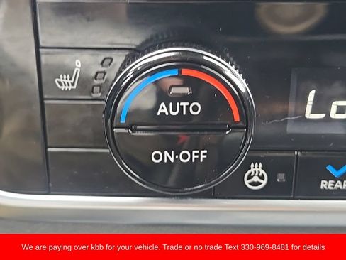 Used 2023 Nissan Rogue SL AWD/4WD image 21
