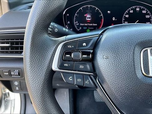 Used 2021 Honda Accord LX image 10