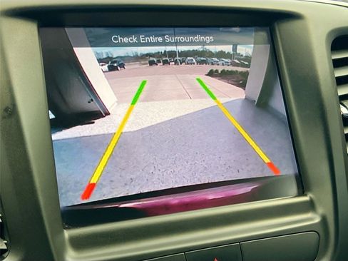 Used 2015 Chrysler 200 Limited w/ Convenience Group FWD image 6