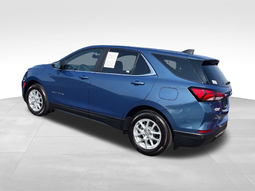 Used 2024 Chevrolet Equinox LT w/ LPO, Floor Liner Package FWD image 3