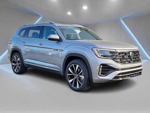 New 2026 Volkswagen Atlas SEL Premium R-Line AWD/4WD image 2