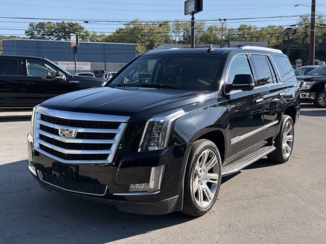 Used 2019 Cadillac Escalade Luxury AWD/4WD image 10