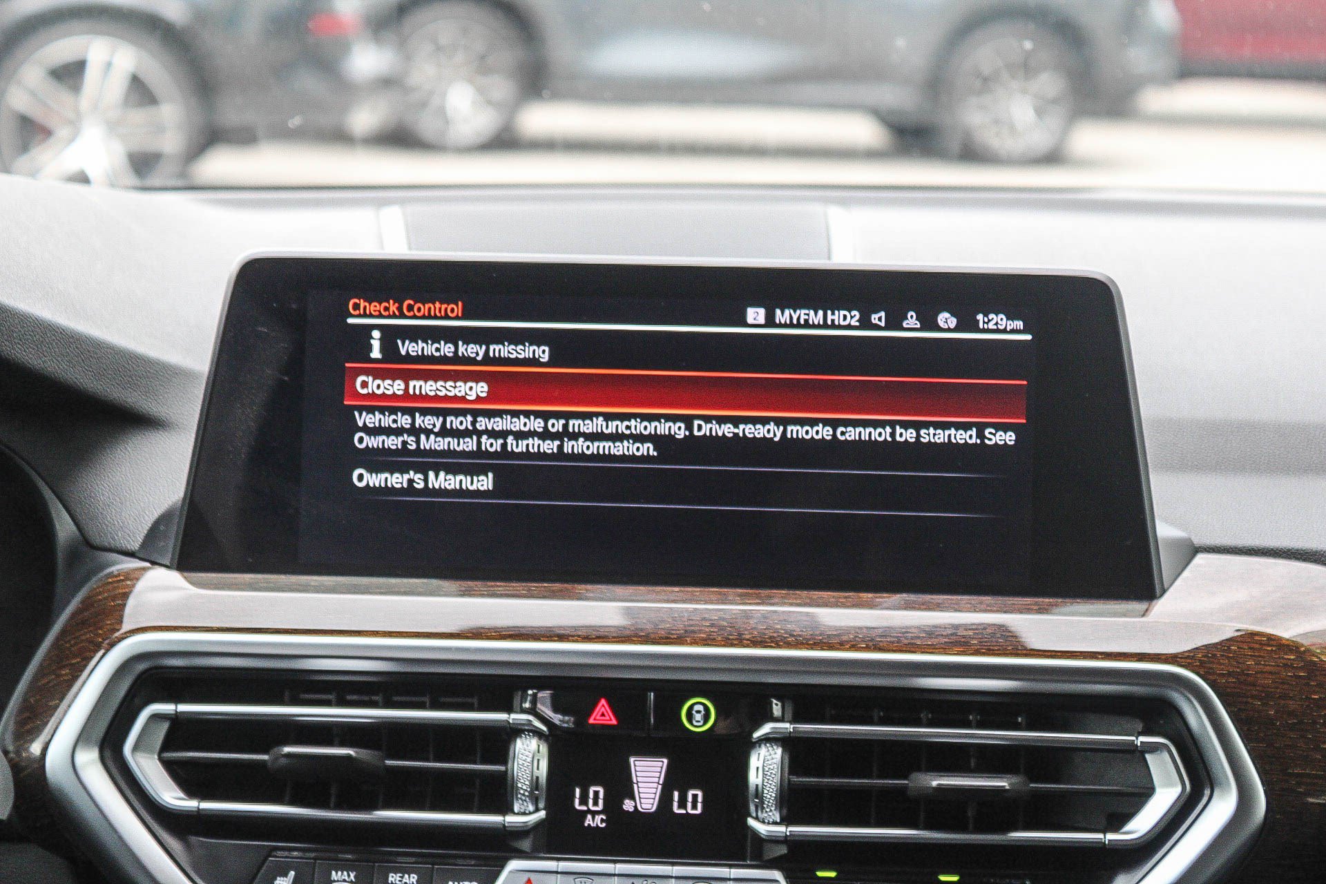 Used 2023 BMW X3 xDrive30i AWD/4WD image 16