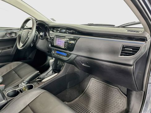Used 2014 Toyota Corolla S Premium w/ Driver Convenience Package FWD image 29