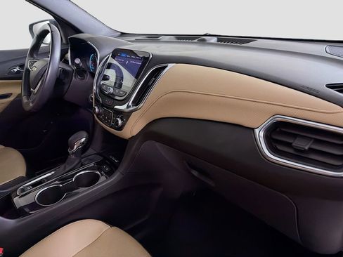 Used 2022 Chevrolet Equinox Premier FWD image 28