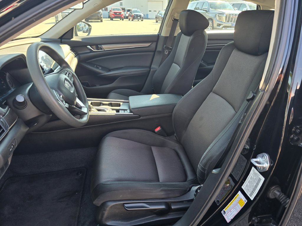 Used 2021 Honda Accord LX image 9