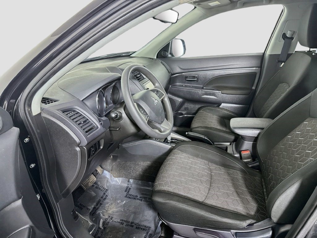 Used 2024 Mitsubishi Outlander Sport AWD image 21