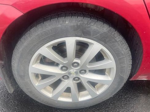 Used 2013 Chevrolet Malibu LT FWD image 12