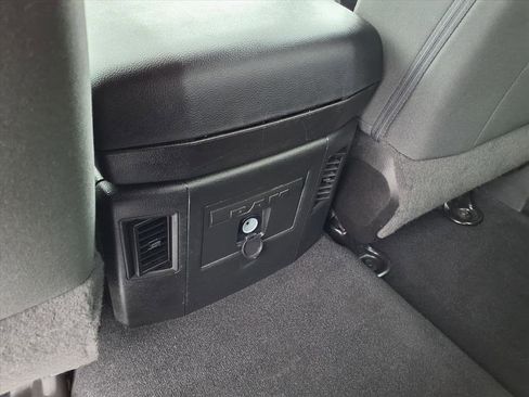 Used 2023 RAM 1500 Classic Warlock image 25