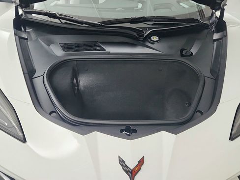 Used 2024 Chevrolet Corvette Stingray Premium Conv w/ Battery Protection Package RWD image 23