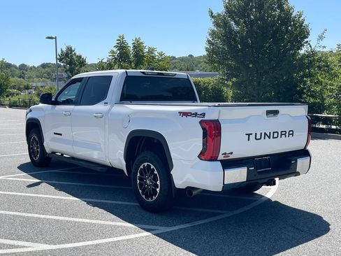 Used 2025 Toyota Tundra SR5 w/ TRD Off-Road Package AWD/4WD image 14