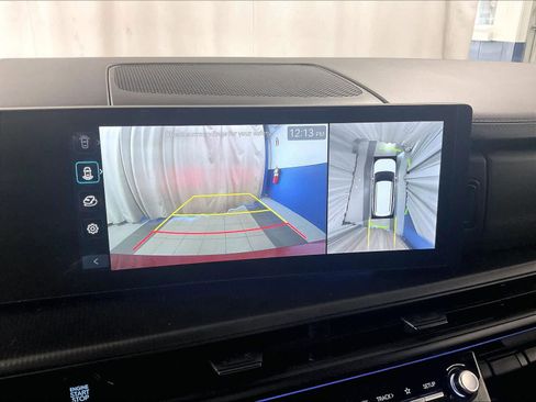 Used 2025 Hyundai Santa Fe Calligraphy image 39