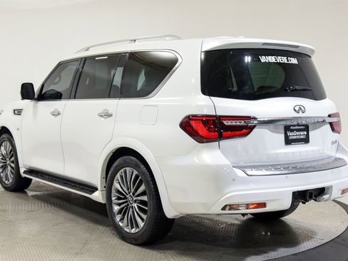 Used 2018 INFINITI QX80 2WD w/ Driver Assistance Package image 7