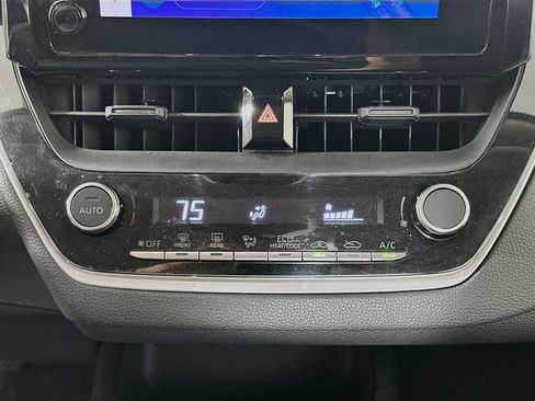 Used 2024 Toyota Corolla LE image 22