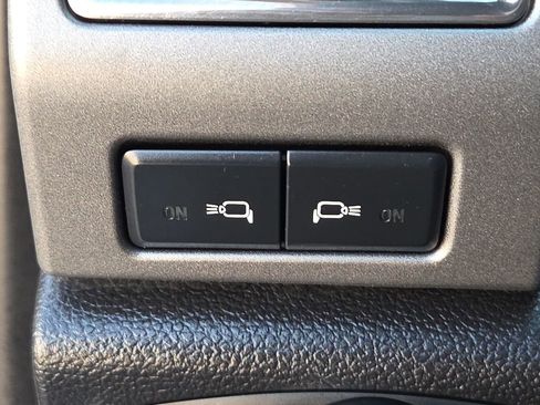 Used 2019 Ford F150 Raptor w/ Equipment Group 802A Luxury image 31