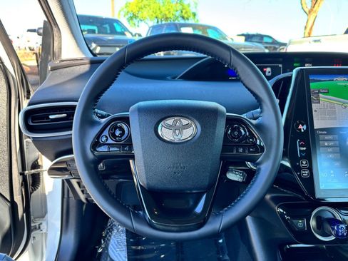 Certified 2022 Toyota Prius Prime XLE image 21