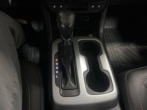 Used 2022 Chevrolet Colorado ZR2 AWD/4WD image 24