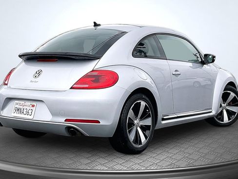 Used 2012 Volkswagen Beetle 2.0T FWD image 13