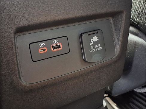 Used 2023 Nissan Frontier PRO-4X w/ Pro Convenience Package AWD/4WD image 24